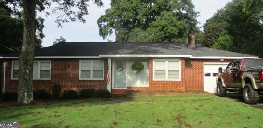 Kramer St, Carrollton, GA 30117