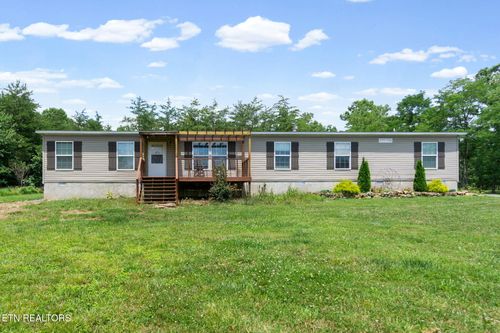 450 Locksley Cir, Crossville, TN, 38555-5805 | Card Image