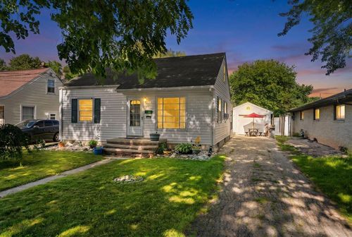 641 State Street, MENASHA, WI, 54952 | Card Image