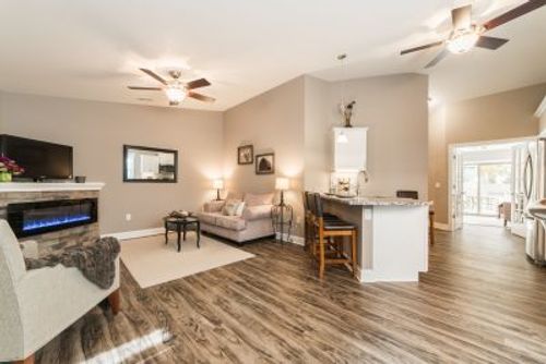 1410-1410 David Dr, Sycamore, IL, 60178-8627 | Card Image