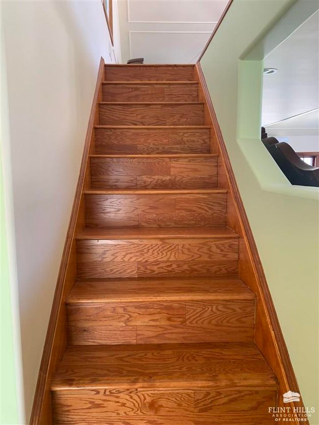 708 S Cedar St, House other with 3 bedrooms, 3 bathrooms and null parking in Abilene KS | Image 42