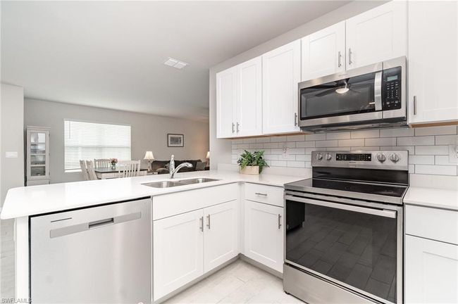 20684 Plumwood Loop, Condo with 2 bedrooms, 2 bathrooms and 2 parking in NORTH FORT MYERS FL | Image 13