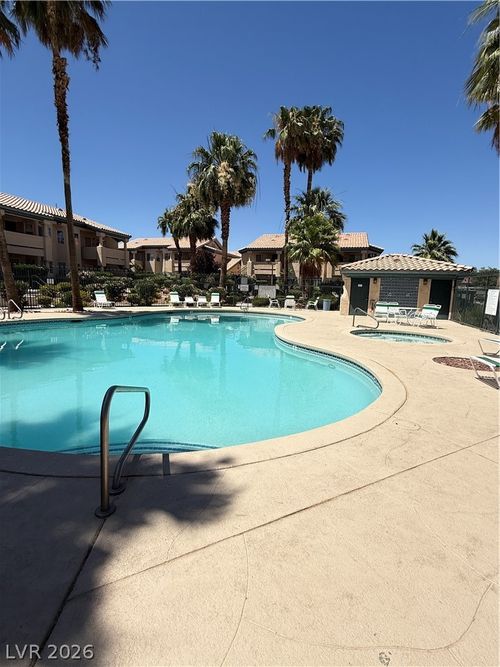 1077-8410 Eldora Ave, Las Vegas, NV, 89117-2676 | Card Image