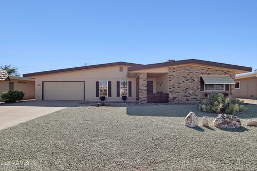 11181 W Palmeras Dr, Sun City, AZ, 85373-1867 | Card Image