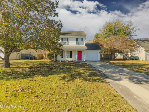 158 Settlers Cir, Jacksonville, NC, 28546-5532 | Card Image