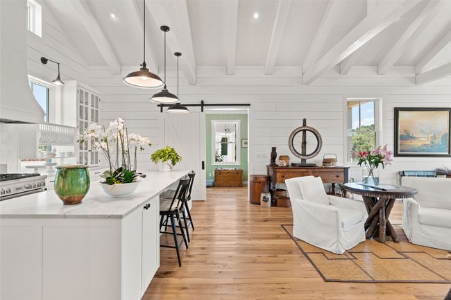 1015 Mansion Ridge Rd, House other with 2 bedrooms, 3 bathrooms and 6 parking in Santa Fe NM | Image 10