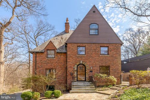 8101 Park Crest Dr, SILVER SPRING, MD, 20910-5418 | Card Image