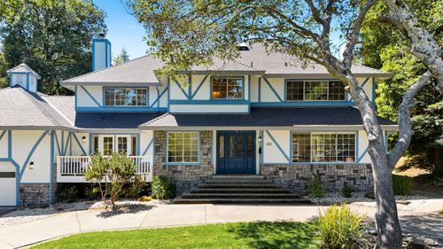 121 Main Dr, San Rafael, CA, 94901-2519 | Card Image