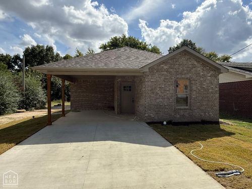 612 E Lake St, Paragould, AR, 72450-3617 | Card Image