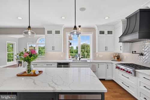 20882 Mcintosh Pl, LEESBURG, VA, 20175-6371 | Card Image