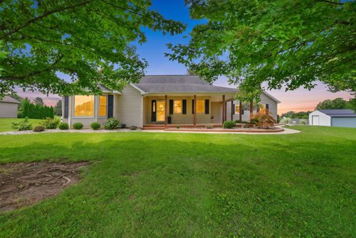 10575 State Route 56 E, Circleville, OH, 43113-9318 | Card Image