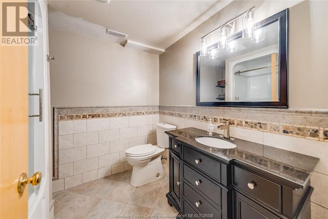 327 Majestic Dr, House other with 4 bedrooms, 4 bathrooms and null parking in Tecumseh ON | Image 22