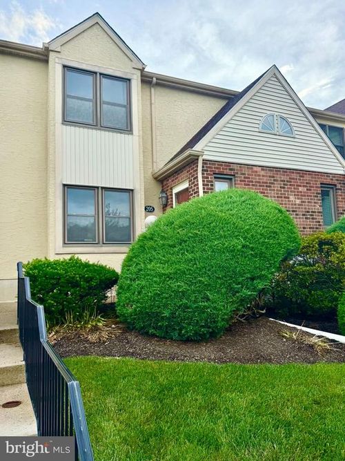 205 Stone Ridge Dr, West Norriton, PA, 19403-5207 | Card Image