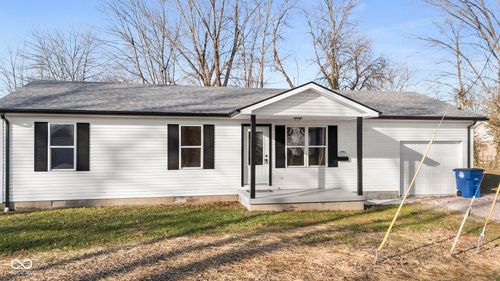 230 S 4th St, Austin, IN, 47102-1413 | Card Image