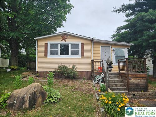 19-3472 Wolf Pack Dr, Orefield, PA, 18069-2159 | Card Image