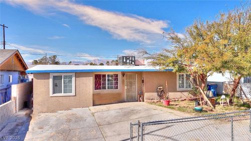 321 N Yale St, Las Vegas, NV, 89107-1933 | Card Image