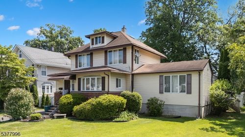 401 Brookside Pl, Garwood, NJ, 07027-1007 | Card Image