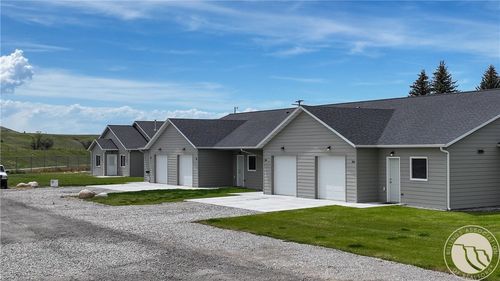 310 W 9th Ave, Big Timber, MT, 59011 | Card Image