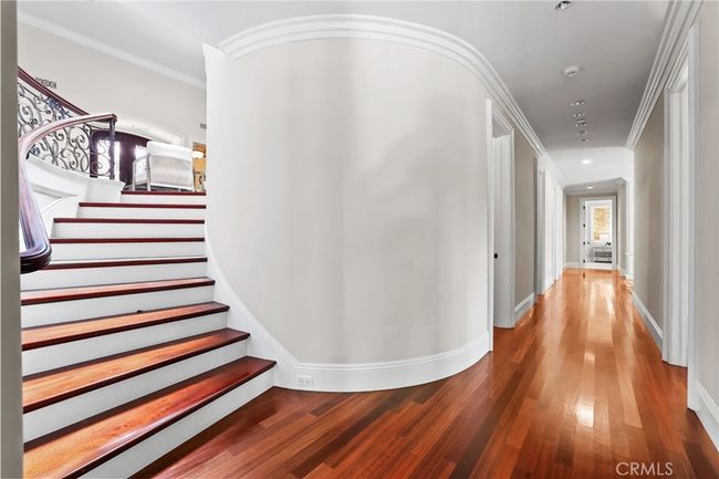 20 Cherry Hills Ln, House other with 5 bedrooms, 6 bathrooms and 3 parking in Newport Beach CA | Image 43