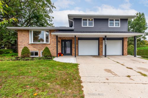 887 Nodwell Crt, Port Elgin, ON, N0H2C4 | Card Image