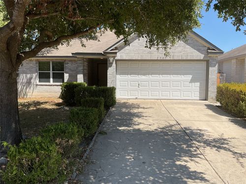 7903 Running Water Dr, Austin, TX, 78747-3910 | Card Image