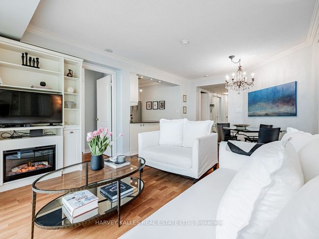 113 - 28 William Carson Cres, Condo with 2 bedrooms, 2 bathrooms and 1 parking in North York ON | Image 13