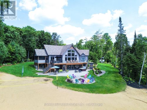 {{alt}} | Card Image