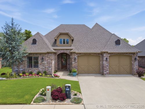 1739 Plymouth St, Broken Arrow, OK, 74012-0457 | Card Image