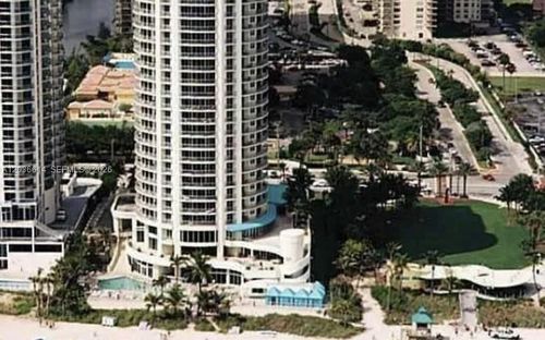 1008-17375 Collins Ave, Sunny Isles Beach, FL, 33160 | Card Image