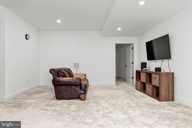 206 Valley Creek Ln, House other with 4 bedrooms, 4 bathrooms and null parking in SPRING CITY PA | Image 40