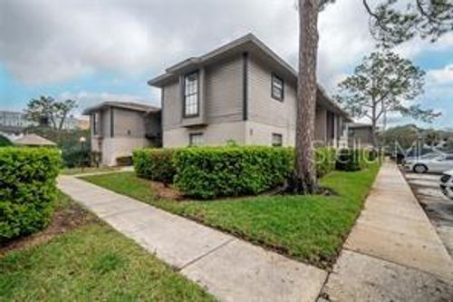 i203-4112 Ashford Green Pl, TAMPA, FL, 33613-4964 | Card Image
