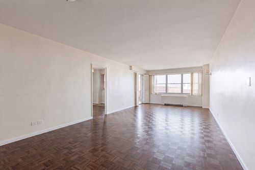 7k-111-20 73rd Ave, Forest Hills, NY, 11375-5538 | Card Image