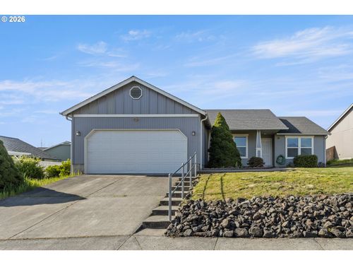 133 Silverado St, Roseburg, OR, 97471-5010 | Card Image