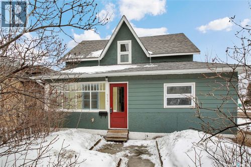 219 27th St W, Saskatoon, SK, S7L0J4 | Card Image