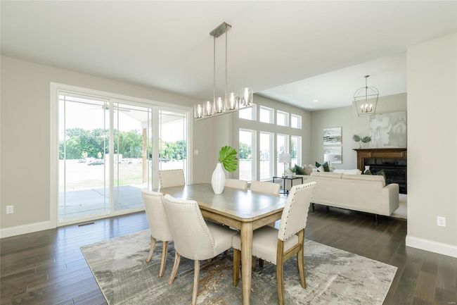 Photo representation of a similar home. Some features shown may be optional. | Image 4