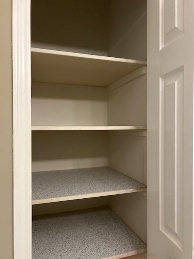 THERE IS A LARGE CLOSET IN THE BATHROOM (2'X2'6") | Image 38
