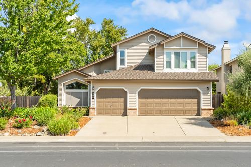 340 N Lexington Dr, Folsom, CA, 95630-7604 | Card Image