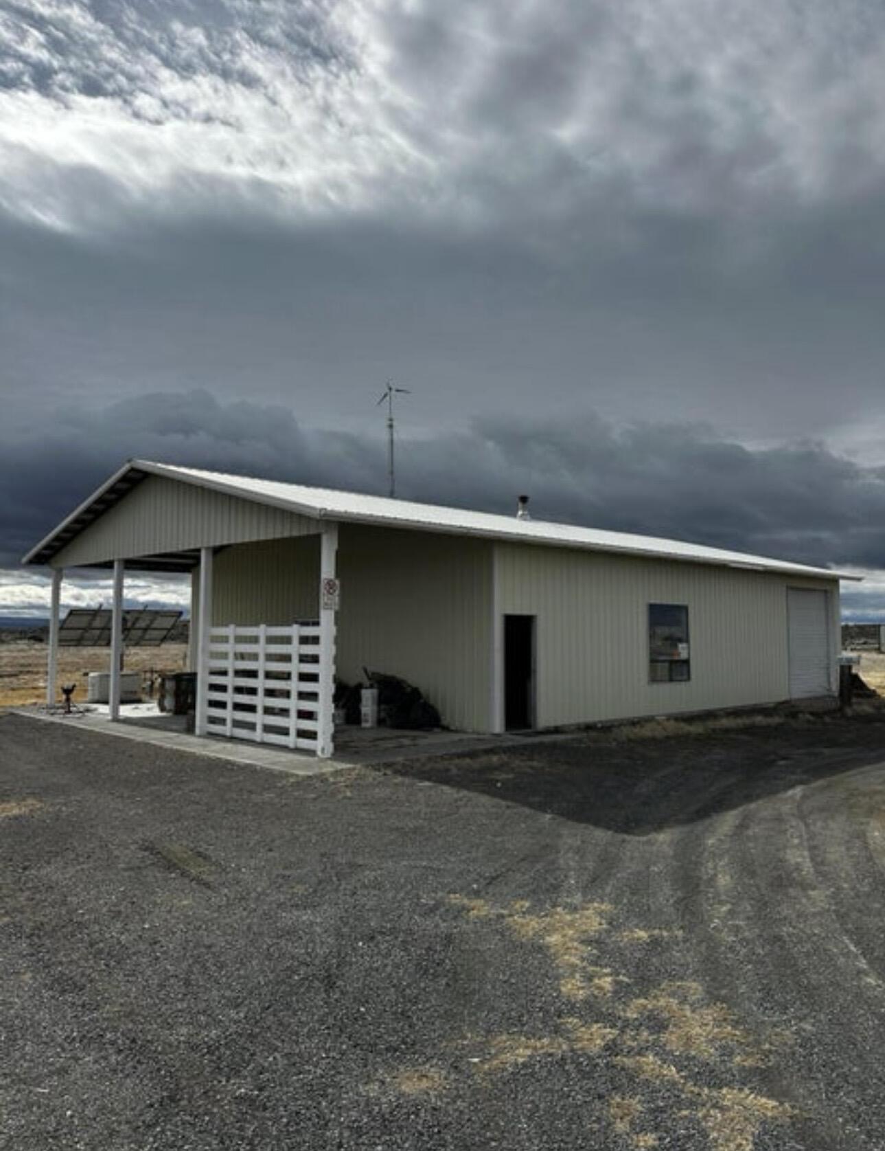 Residential in Christmas Valley 4