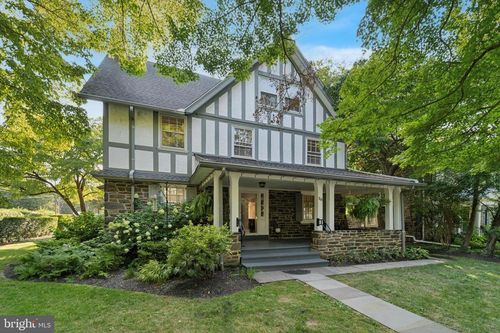118 Maple Ave, BALA CYNWYD, PA, 19004-3031 | Card Image