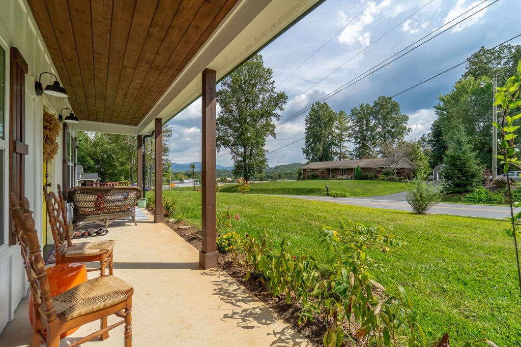 Residential in Hayesville 4