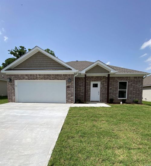 3512 Village Walk Dr, Bryant, AR, 72022-6269 | Card Image