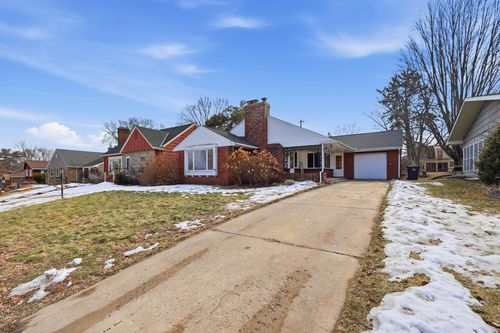 1030 Hyacinth Ave E, Saint Paul, MN, 55106-2038 | Card Image