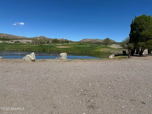 107 Sdr Lake View Rd, Elephant Butte, NM, 87935-2150 | Card Image