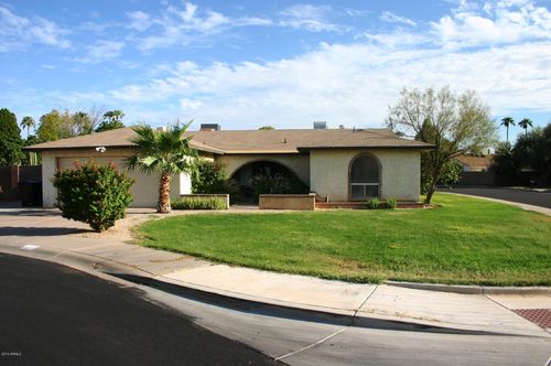 2217 S Las Flores, Mesa, AZ, 85202-6329 | Card Image
