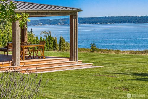 2553 Cattle Point Rd, Friday Harbor, WA, 98250-9318 | Card Image