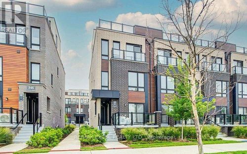 05-235 Mclevin Avenue, Toronto (Malvern), ON, M1B0E8 | Card Image