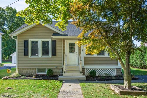 6 Spring St, Ogdensburg, NJ, 07439-1208 | Card Image