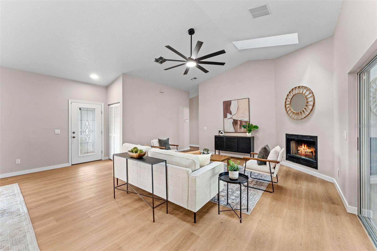 Residential Lease in MOUNT DORA 5