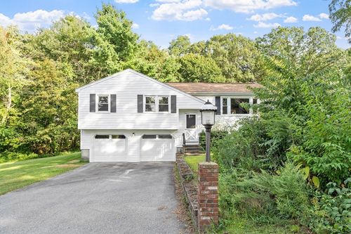 377 Hosmer St, Marlborough, MA, 01752-1444 | Card Image