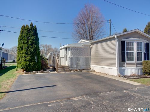 25 Pine St, East Windsor, CT, 06088-1201 | Card Image